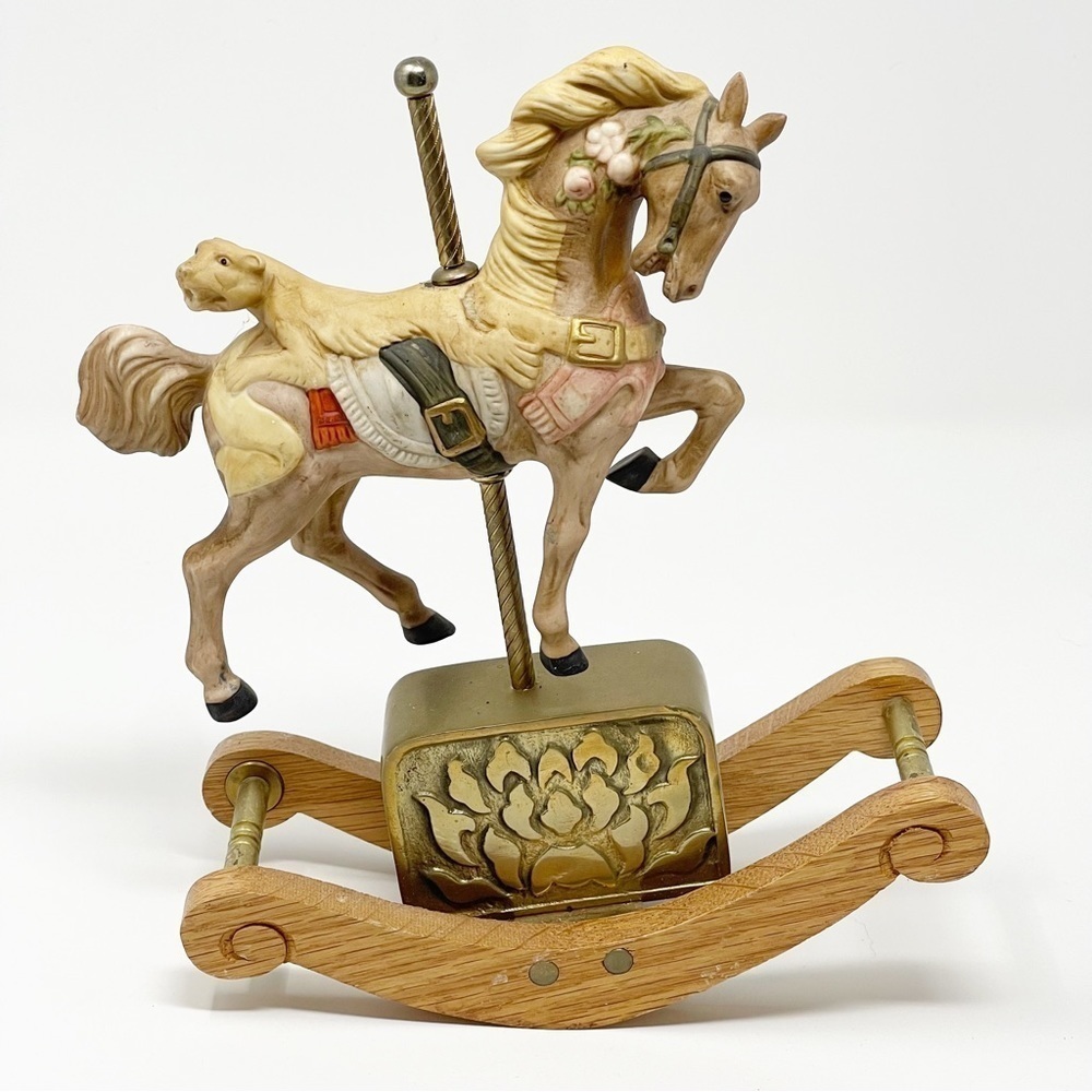 Vintage Willits Melodies Rocking Ceramic Horse Music Box Carousel 1984